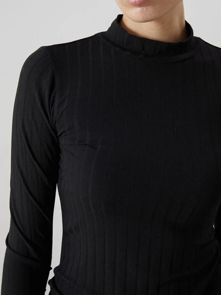 LCWAIKIKI Basic Siyah Dik Yaka Kadın Body - Resim 4