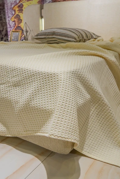 Sofline Premium %100 Pamuk Tek Kişilik Yazlık Pike, Yatak Örtüsü, Terletmez Kumaş(KREM RENK) (160x240cm) ürün görseli 1