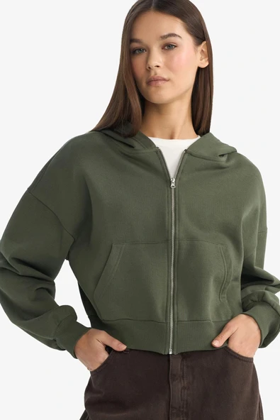 Defacto Z7069AZGN432 Yeşil Cropped Fit Kapüşonlu Kalın Fermuarlı Sweatshirt ürün görseli 1