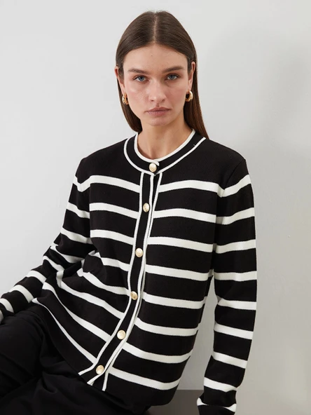 LCW Modest Ekru Bisiklet Yaka Çizgili Kadın Triko Hırka ürün görseli 1