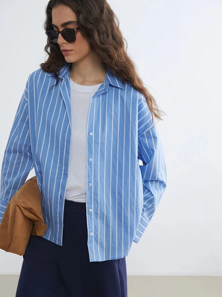 LCW Vision Mavi Çizgili Oversize Kadın Gömlek ürün görseli 1