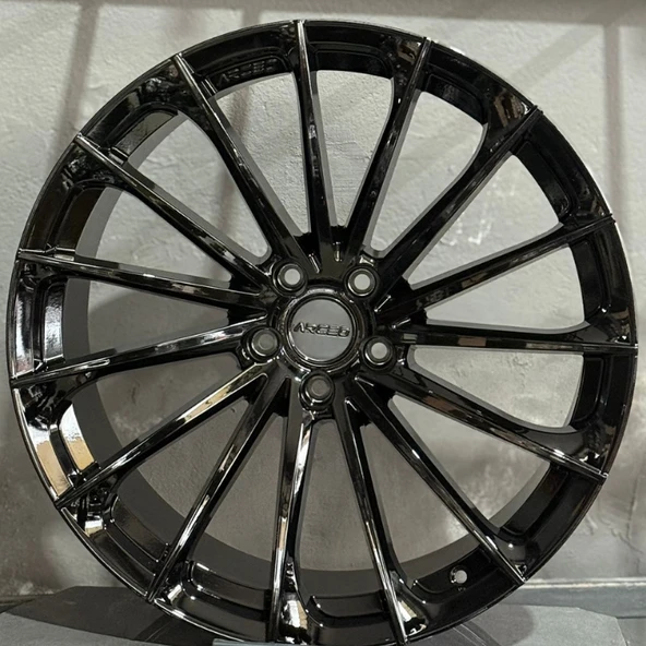 5*108*21*9.5 ET35 CH63.4 GLOSS BLACK ARCEO BERLİN JANT ürün görseli 1
