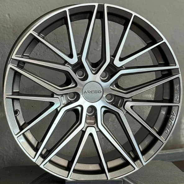 5*120*19*8.5 ET33 CH72.6 TİTANİUM DİAMOND ARCEO SEVİLLA ürün görseli 1