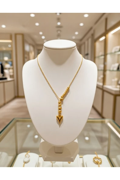 Jadem Gold Çelik kalpli kolye ürün görseli 1