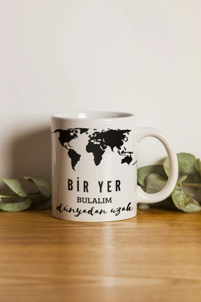 Hediyecim Vuslat Ikra Medya - Bir Yer Bulalım Dünyadan Uzak Tasarımlı Kupa Bardak- Makinede Yıkanabilir ürün görseli 1