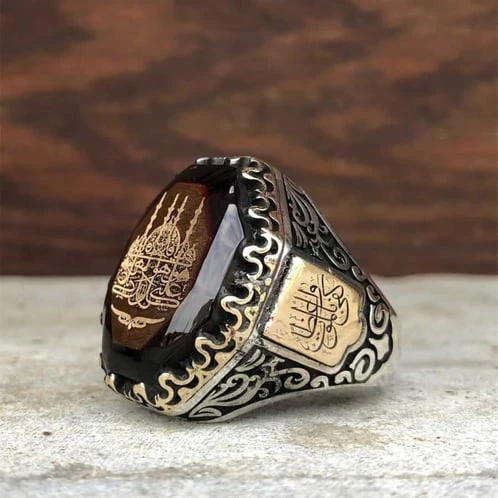 Kehribar Taşlı Köşeli Cami Gümüş Erkek Yüzük ürün görseli 1