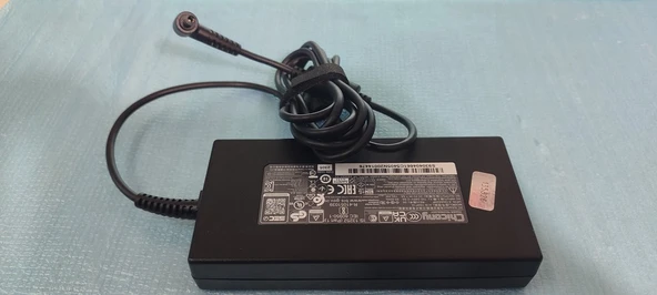 Asus ExpertCenter E5 AiO A5402WHAK-BA207M Adaptörü - Resim 3