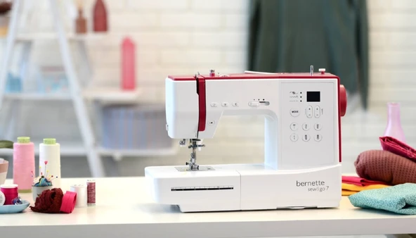 Bernette Sew & Go 7 Ev Tipi Elektronik Dikiş Makinesi ürün görseli 1
