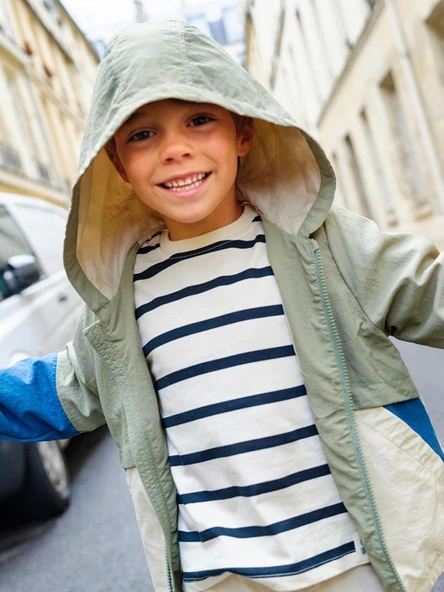LCW Kids Lacivert Bisiklet Yaka Çizgili Erkek Çocuk Tişört ürün görseli 1