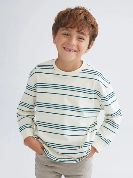 LCW Kids Petrol Bisiklet Yaka Uzun Kollu Erkek Çocuk Tişört ürün görseli 1