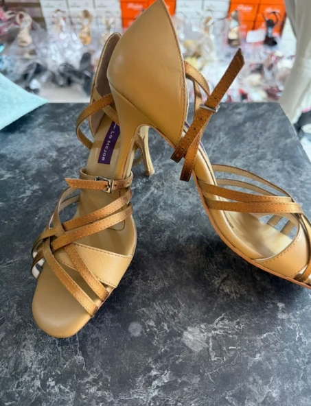 NATURA GLOW DERİ-TANGO DANS VE SALON AYAKKABISI 8,5 CM 13 PONT KAPALI TOPUK ürün görseli 1
