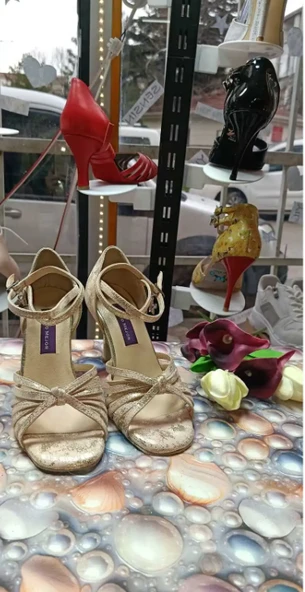 AURELİA ŞAMPANYA DERİ-,TANGO DANS VE SALON AYAKKABISI 8,5 CM 13 PONT KAPALI TOPUK ürün görseli 1