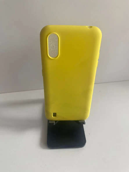 SAMSUNG A01 SARI SLİKON KILIF ürün görseli 1