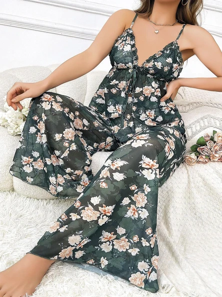 HERŞEYTREND  Özel Tasarım Büyük Beden Çiçek Desenli Bol Kesim 2li Pijama Takımı ürün görseli 1