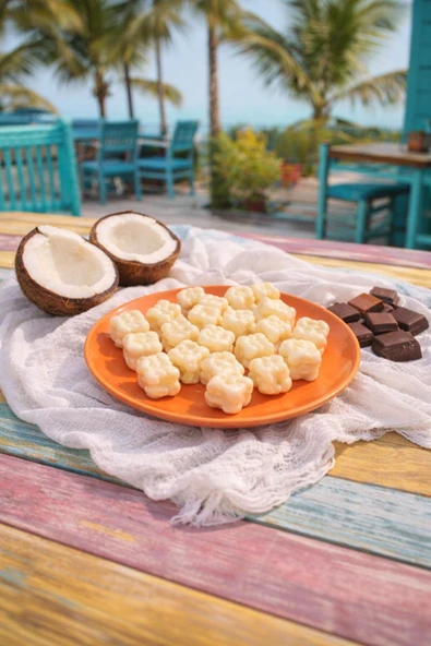 belchocolate Fildişi Beyaz Çikolatalı Hindistan Cevizi Küp Draje - 150 Gr. ürün görseli 1