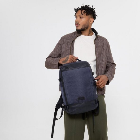 Eastpak Tecum M CNNCT Marine Notebook Laptop Sırt Çantası EK91DO16 ürün görseli 1
