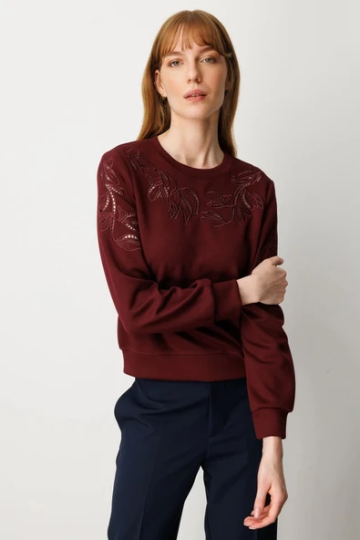 On Fashion Kadın Kolları Ve Yakası Pencere Detaylı Bordo Sweatshirt 66322 ürün görseli 1