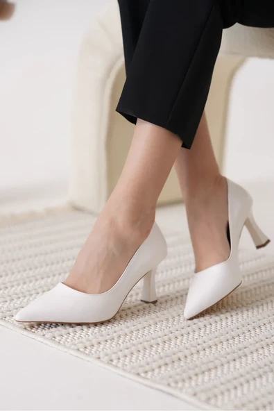 Kadın Beyaz Stiletto TR12MS06B ürün görseli 1