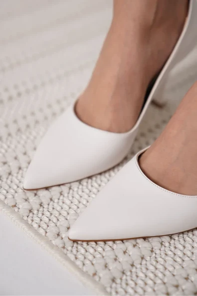 Mat Beyaz Kadın Stiletto TR18MS03D - Resim 5