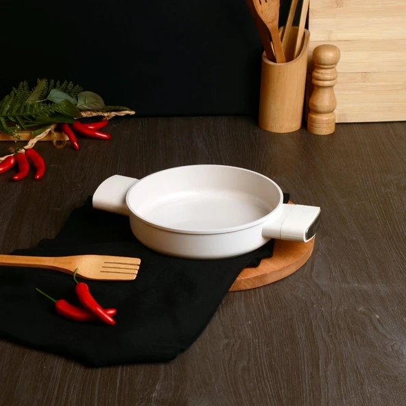 BELARIVA 20 CM BEYAZ SILIKON SAPLI SAHAN ürün görseli 1