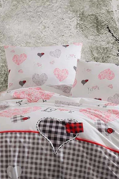 Çift Kişilik Lastikli Çarşaflı Pamuklu Nevresim Takımı Patchwork Love ürün görseli 1