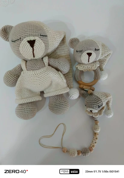 Yenidoğan Hediye Seti  El Yapımı Amigurumi Ayıcık Takım ürün görseli 1