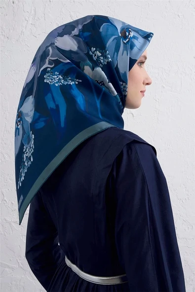 ARMİNE SURA İPEK EŞARP 25KA9414D01-52 ürün görseli 1