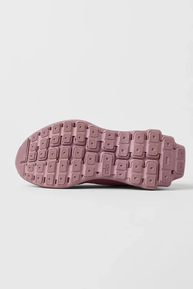 Alo Yoga Runner Smoky Quartz - Resim 4