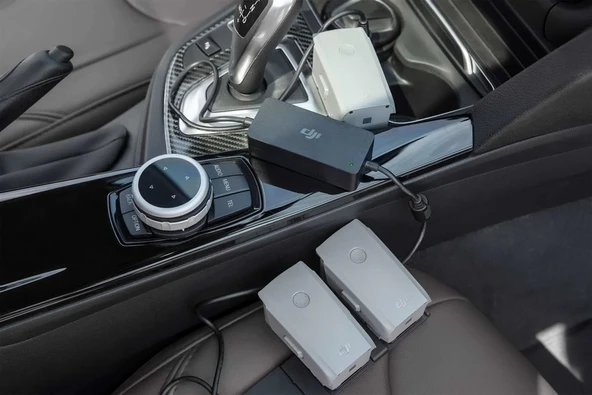 DJI Mavic Air 2 Araba Şarjı - Resim 4