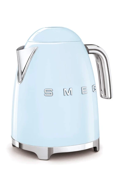 Smeg, KLF03PBEU 1,7L su ısıtıcısı, yumuşak açılan sürahi kapağı, paslanmaz çelikten yapılmış çıkarılabilir kireç önleyici filtre, 100°C'de otomatik kapanma, kaymaz ayaklar, 2400W güç, mavi ürün görseli 1