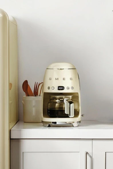 50’s Style Krem Filtre Kahve Makinesi Dcf02creu ürün görseli 1