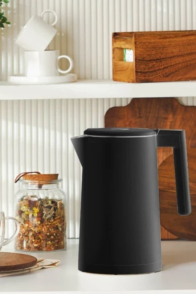 Siyah Çift Cidarlı 2200W Sıcaklık Ayarlı 1,7L Su Isıtıcı ürün görseli 1