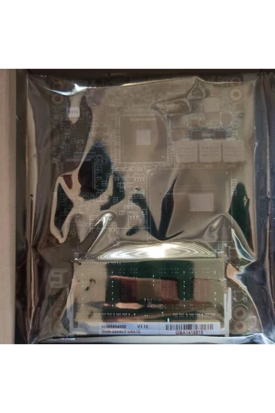 Advantech SOM-5894C7  Intel ® Core™ i7 ® İşlemci COM-Express Temel Modül Temel Modül ürün görseli 1