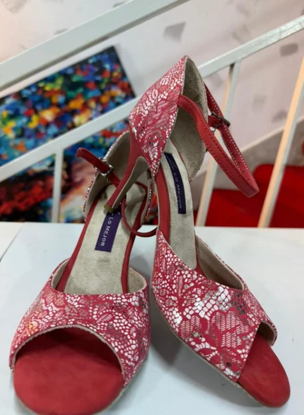 Aşkın Nefesi  TANGO, DANS VE SALON AYAKKABISI 8,5 CM 13 PONT KONİ TOPUK BOYU KAPALI TOPUK ABİYE ürün görseli 1