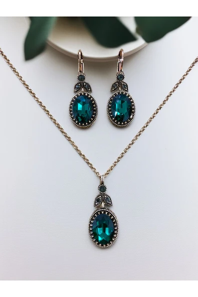 Kristal Taşlı Oval Kesim Kolye ve Küpe Seti ürün görseli 1