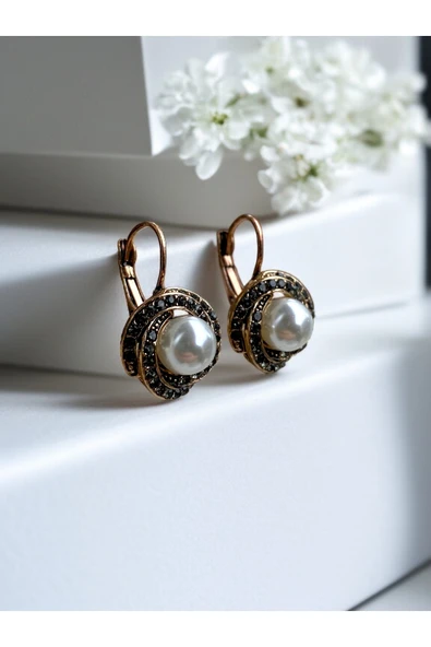 Black Diamond i Taşlı Inci Sallantılı Küpe ürün görseli 1