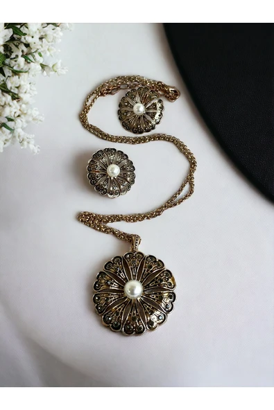 Black Diamond Swarovski Taşlı İnci Çiçek Kolye ve Küpe Seti ürün görseli 1