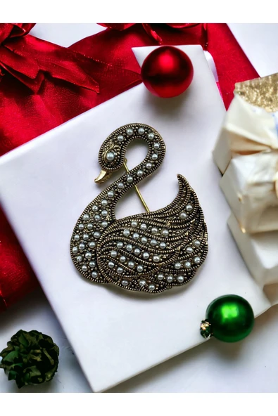 İnci Kuğu Motif Broş ürün görseli 1