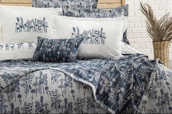 Valencia 8 Parça Çift Kişilik Çeyiz Seti Lacivert 240 x 260 cm ürün görseli 1