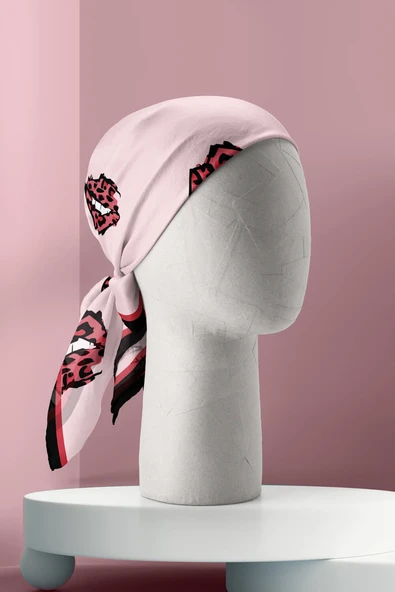 B77 Modabutik Dudak Desenli Bandana - Resim 3