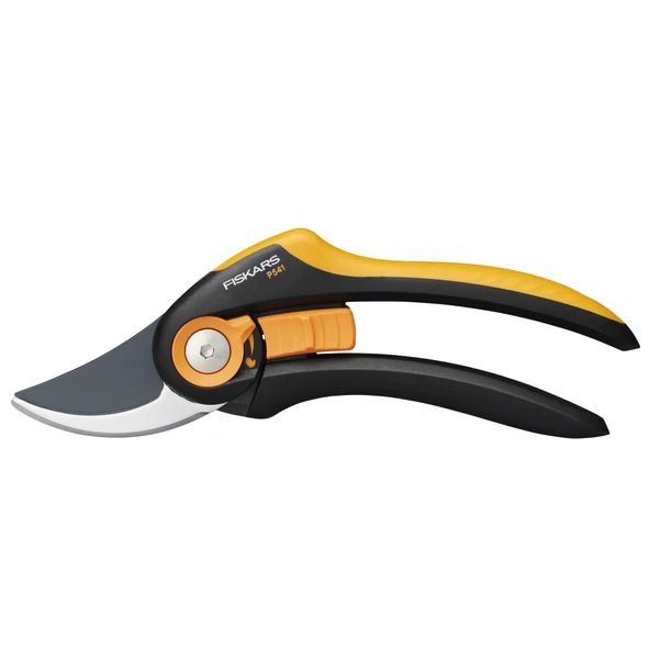 Fiskars Plus SmartFit Budama Makası Bypass P-541 Ayarlanabilir Profesyonel Bahçe Makası ürün görseli 1