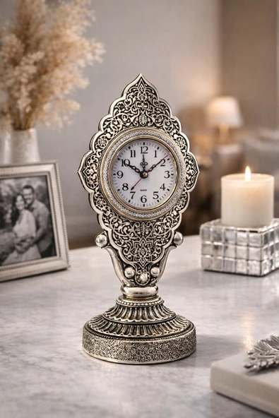 Nostaljik Vintage Taş İşlemeli Kabartmalı Lüks Gümüş Renk Dekoratif Salon ve Ofis Masa Saati 29 cm ürün görseli 1
