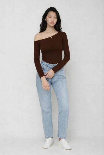 Kadın Tek Omuz Uzun Kollu Slim Fit Bluz ürün görseli 1