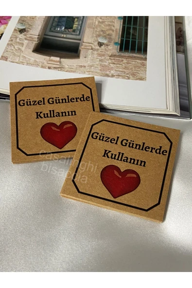 Kraft Güzel Günlerde Kullanın Kartı Kalpli E Ticaret Hediye Kartı 5x5 Cm - 40 Adet ürün görseli 1