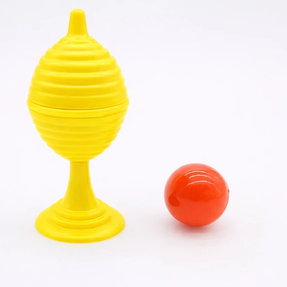 Sarı Renk Sihirli Kupa Top Kaybetme Oyunu 7 cm ürün görseli 1