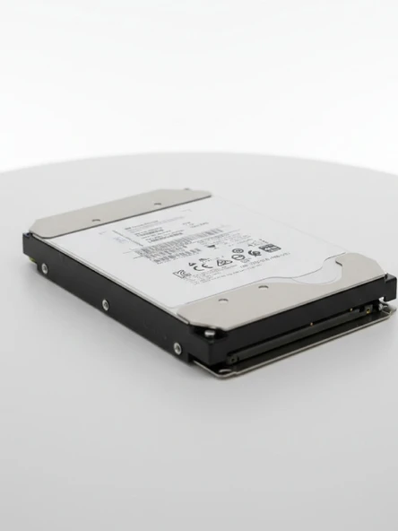 IBM 8TB 7.2K 12G SAS 3.5" Sunucu Harddisk HUH721008AL4200 01LK205 0F27425 ürün görseli 1