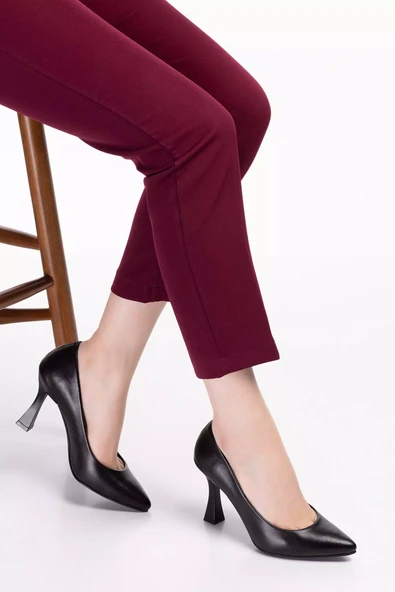 Gondol Kadın Hakiki Deri Stiletto Ayakkabı ürün görseli 1
