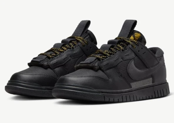 Nike Dunk Low Remastered 'Black/Metallic Gold ürün görseli 1