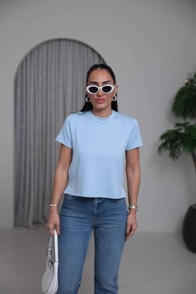 Kadın Bisiklet Yaka Basic T-Shirt ürün görseli 1