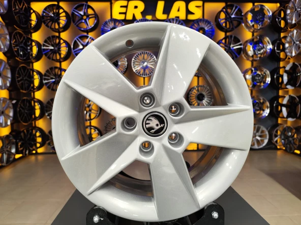 4 Adet SKODA ORIJINAL 7*16 5*112 ET45 57.1 SILVER JANT REVİZE EDİLMİŞ (Takım) ürün görseli 1